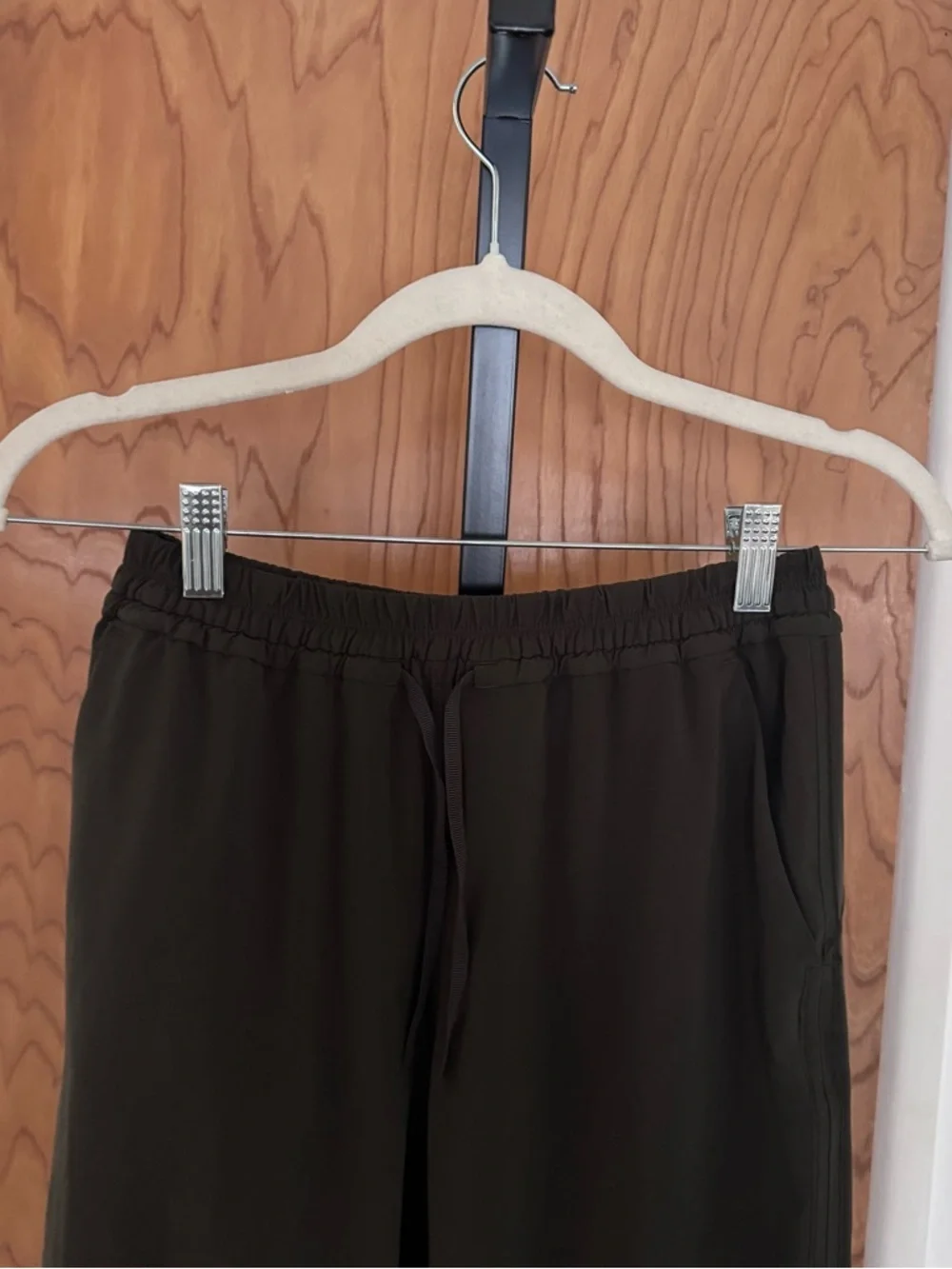 Lululemon Final Play Olive green Cropped Drawstring Utility Pants - Women 4